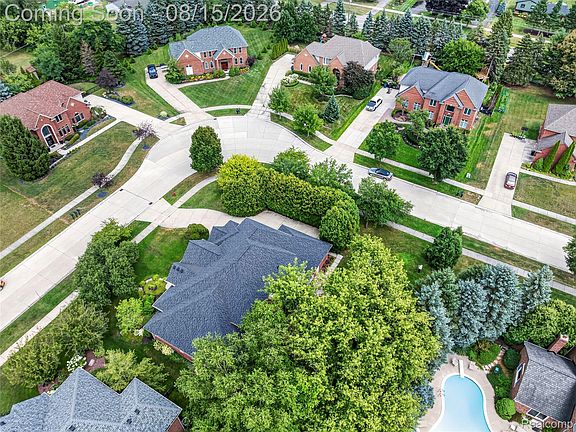 5th image of 6725 Michael Dr