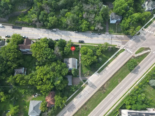 W 3rd St, Duluth, MN 55806