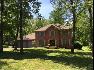 108 Woodhurst Ln, Russellville, KY 42276