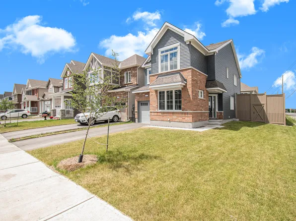 53 Mudminnow Cres, Ottawa, ON K4A 5H9