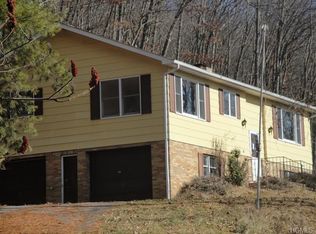48 Old Minisink Ford Rd, Barryville, NY 12719