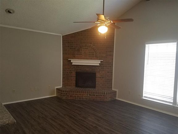 2nd image of 605 Lost Springs Ct APT A