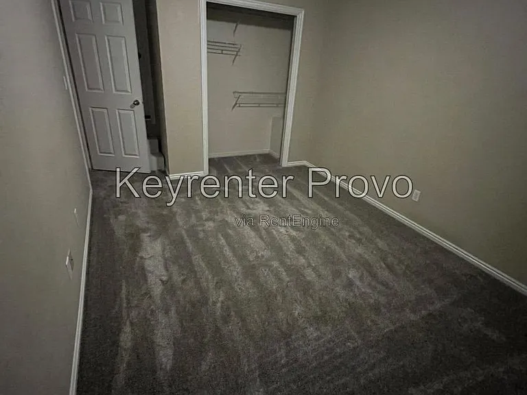 1039 S Freedom Blvd — Photo 18