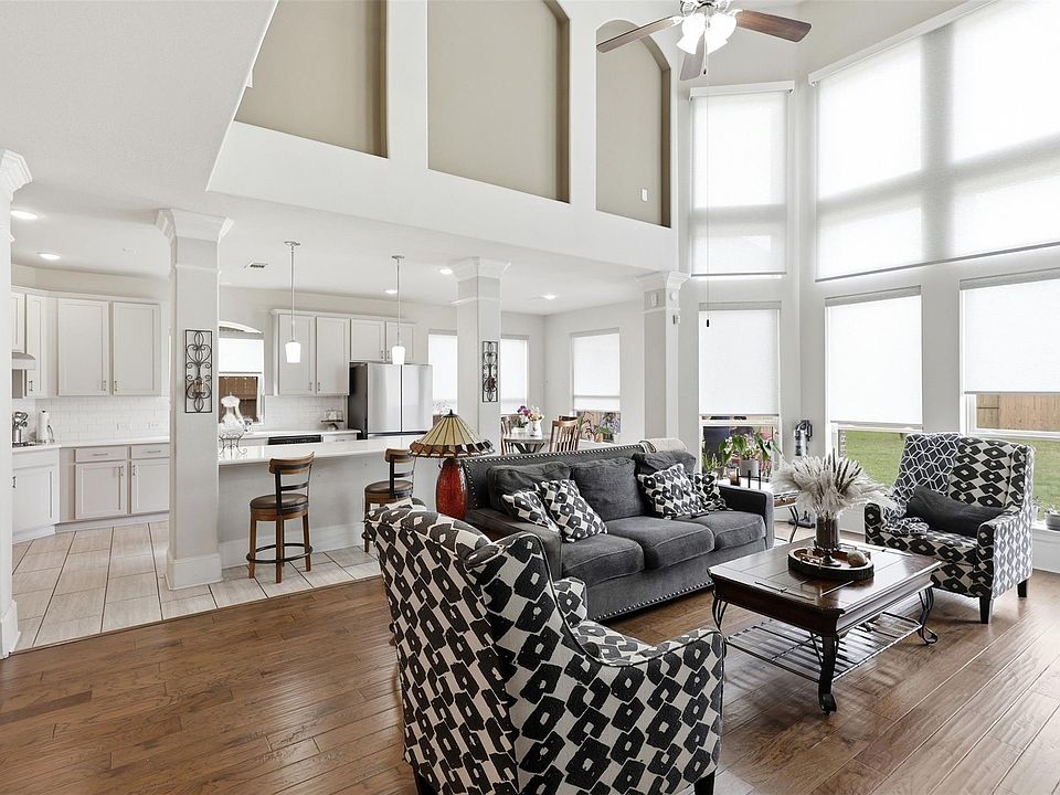 1st image of 23615 Starling Grove Ln