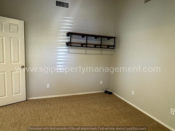 3rd image of 5913 W Gail Dr