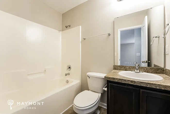 154 Tyger St — Photo 13