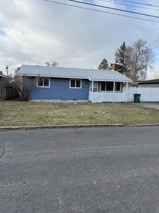 3888 Barry Ave, Klamath Falls, OR, 97603