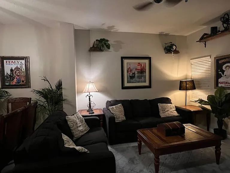 Yellow Lantana Ln — Photo 27