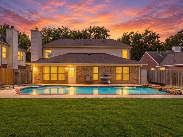 2022 Aberdeen Dr, League City, TX 77573