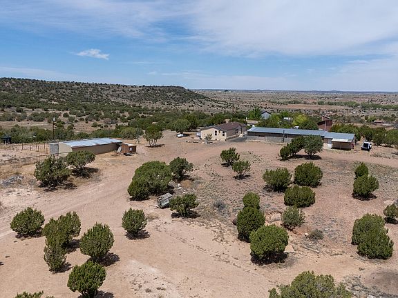 3rd image of 282 Freedom Ln