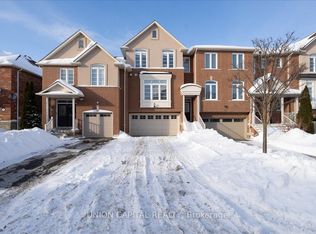 18 Honeywood Rd, Vaughan, ON L4J9C2