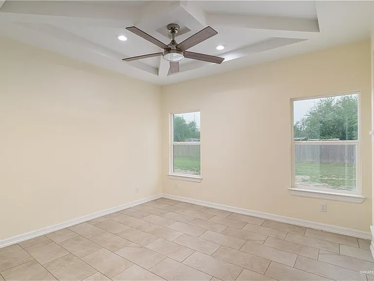 613 Tower Oak Dr — Photo 7