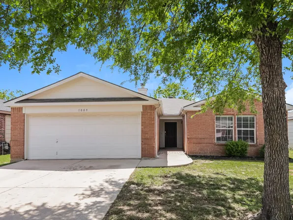 1009 Springcreek Dr, Denton, TX 76210