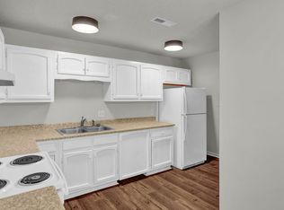 511 Poplar St APT A, Graham, NC 27253