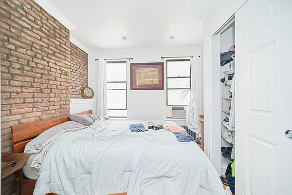 Rented by Living New York | media 9