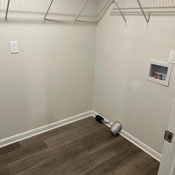 156 Tower Cir #2 — Photo 2
