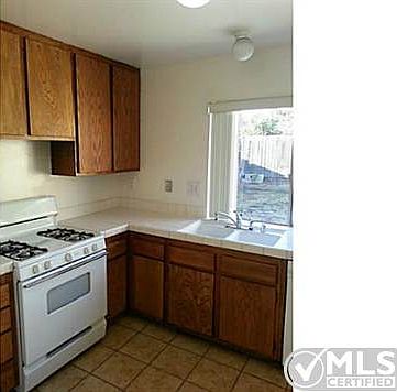 3rd image of 8756 Pagoda Way