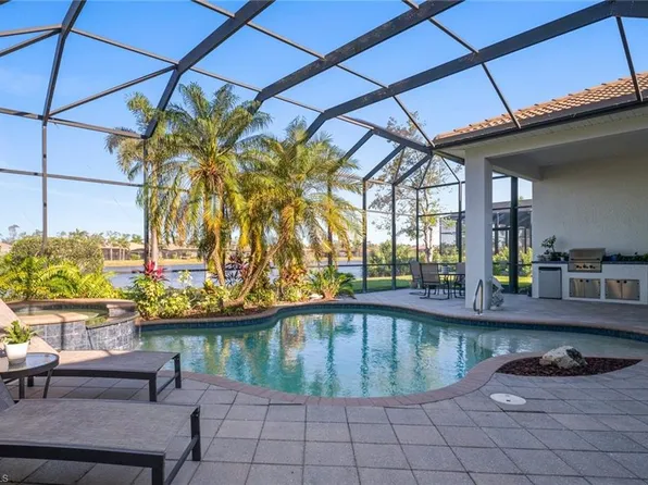 19415 La Serena DR, ESTERO, FL 33967