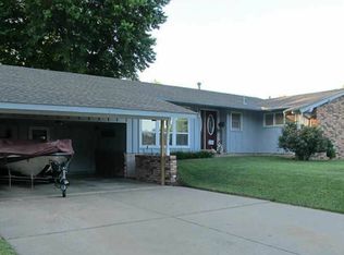 1325 NE 4th St, Pryor, OK 74361