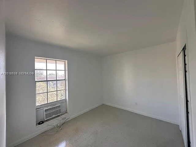 1400 S Douglas Rd #14 — Photo 12