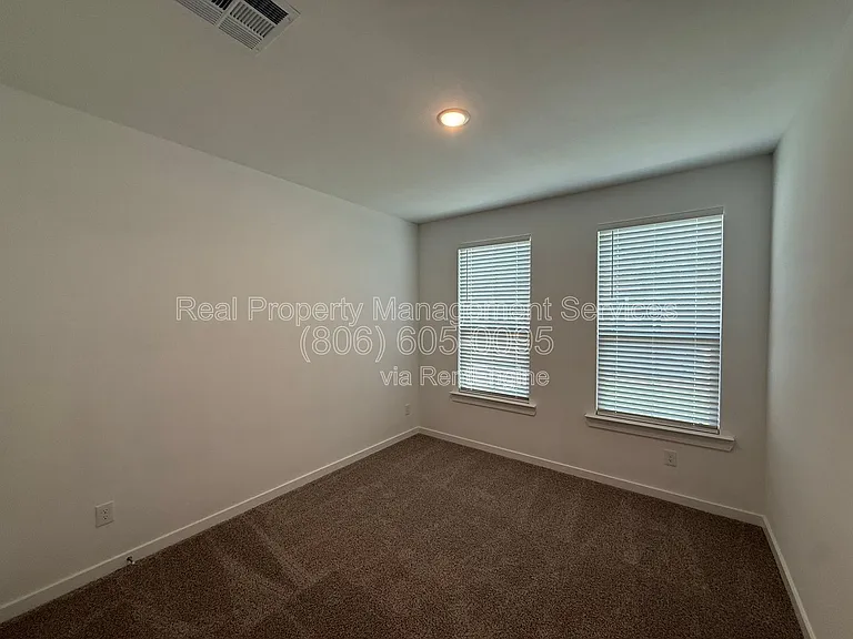 2925 138th Pl — Photo 13