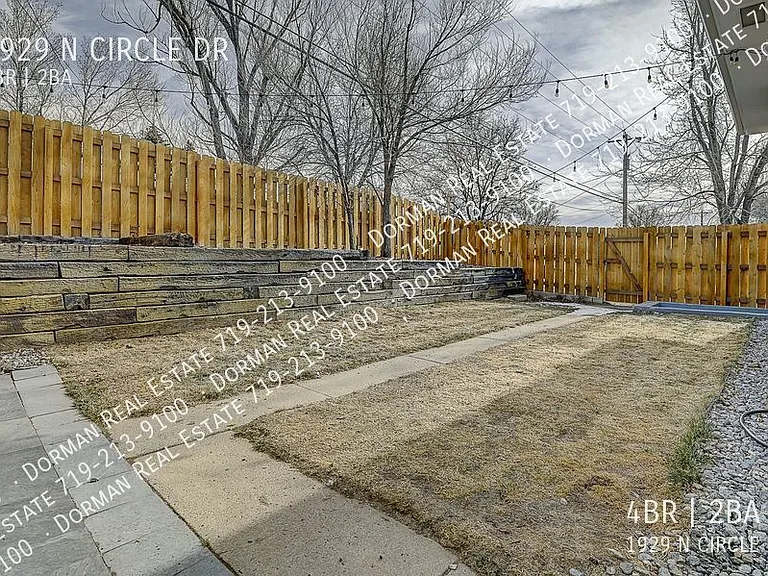 1929 N Circle Dr — Photo 31