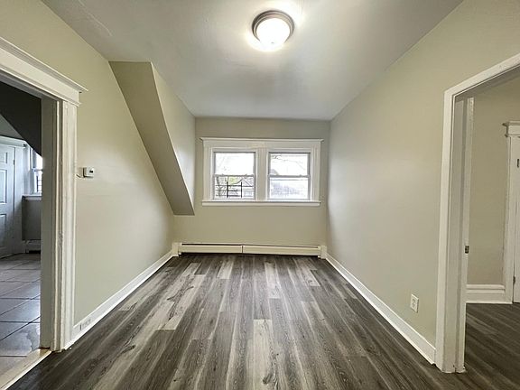 3rd image of 902 S 17th St Floor 2