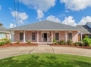 164 Moss Ln, River Ridge, LA 70123