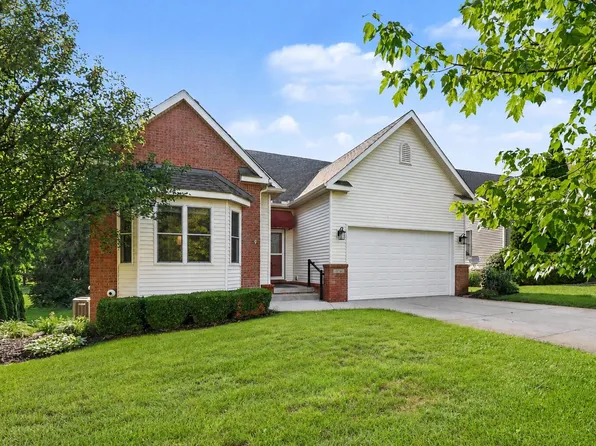 9748 Tioga Trl, Pinckney, MI 48169