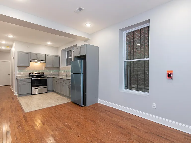 1021 W Dauphin St #1 — Photo 10