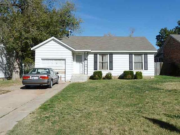 2nd image of 1715 NW Elm Ave