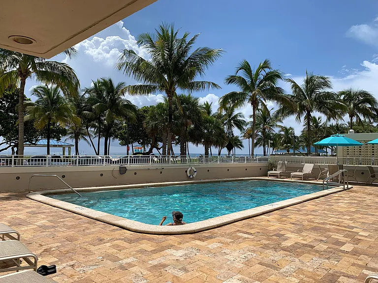 133 N Pompano Beach Blvd #808 — Photo 2