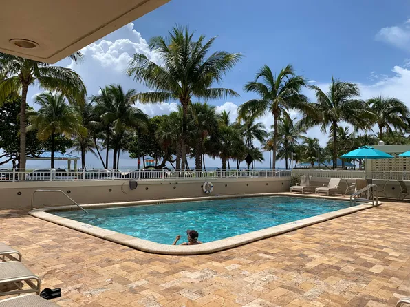 133 N Pompano Beach Blvd APT 808, Pompano Beach, FL 33062