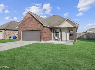 203 Saint Gaspar St, Youngsville, LA 70592