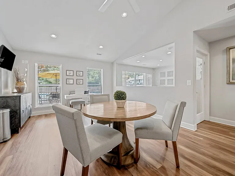 Brandemere Apartment Homes — Photo 31