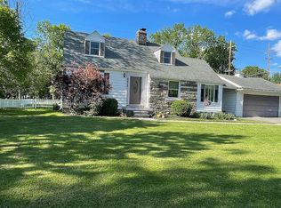 9428 Grosse Ile Pkwy #1, Grosse Ile, MI 48138