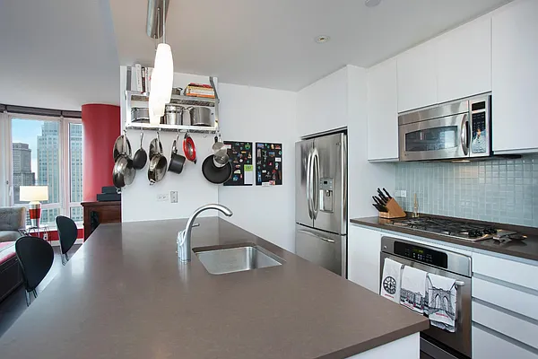 Sold by Keller Williams NYC | media 9