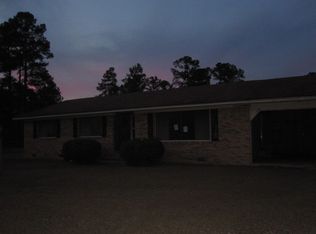 6552 Cowart Cir, Hahira, GA 31632
