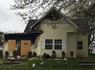 213 Center St, Frankton, IN 46044