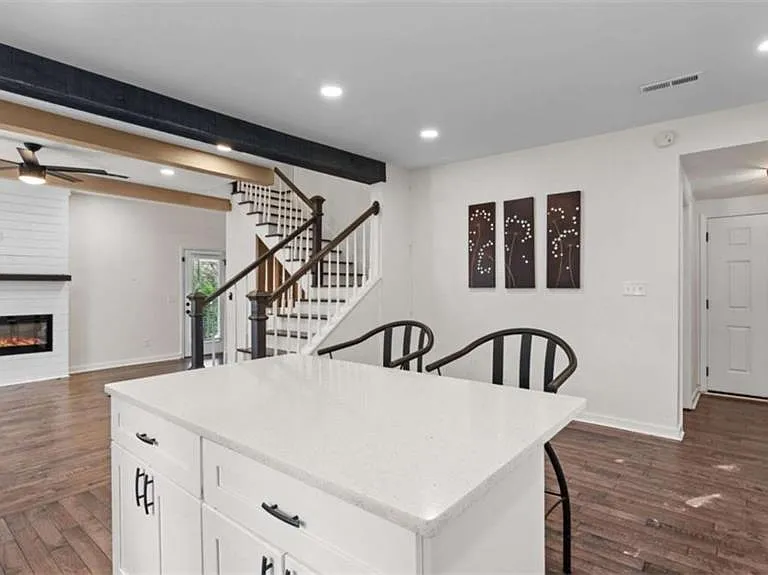 5491 Hill Rd — Photo 9