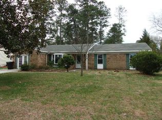 2956 Augusta Cir, Virginia Beach, VA 23453