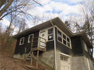 709 Long Run Rd, McKeesport, PA 15132