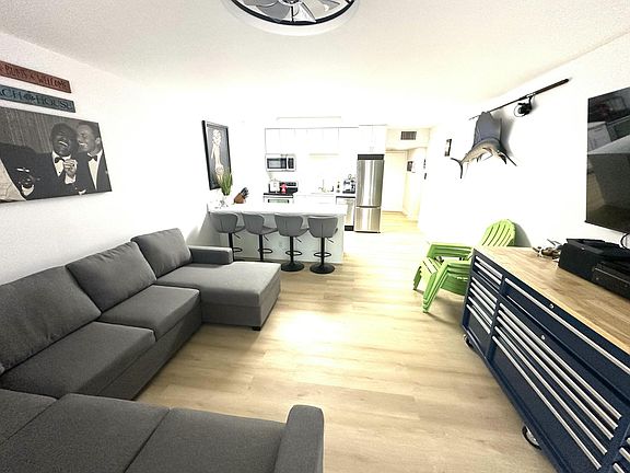 5th image of 3540 S Ocean Boulevard #409