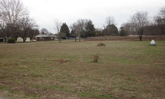 5th image of 172 Dillin Dr
