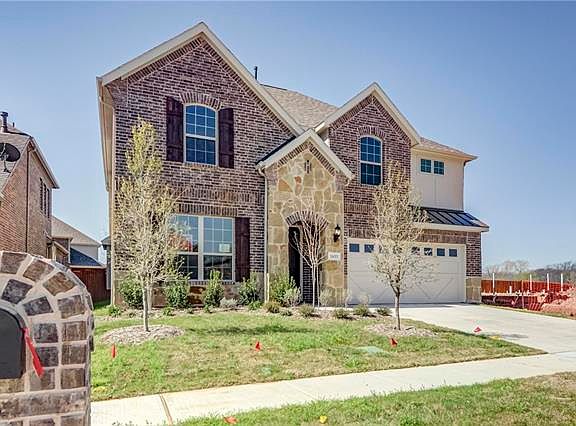 3rd image of 1633 Lost Pines Ln