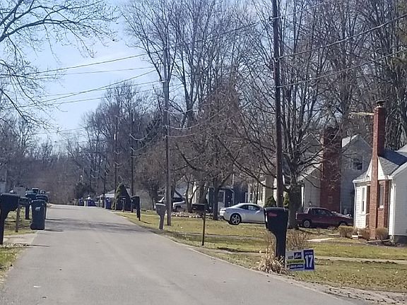 5th image of 155 Jerrol Ct