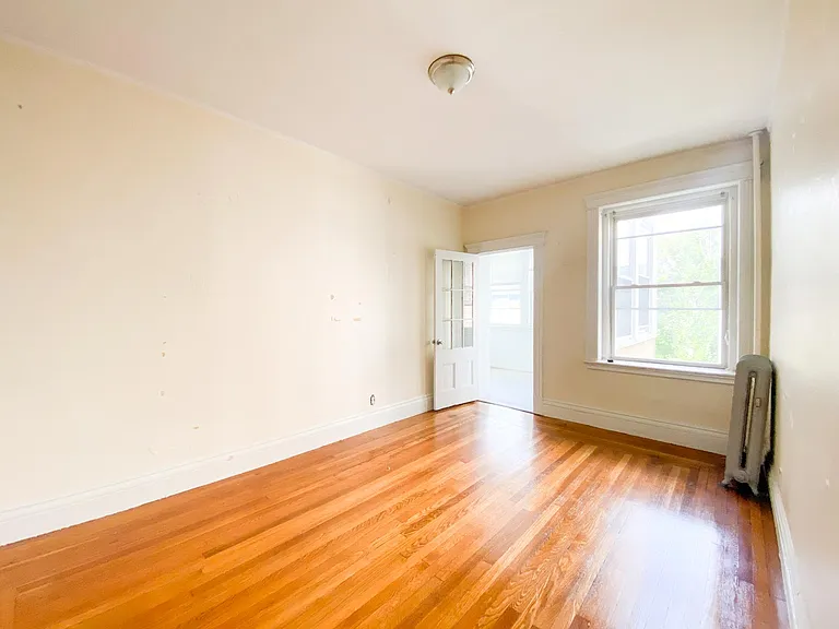 144 Coolidge St #2 — Photo 5