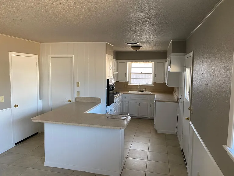 5206 Floyd Ave — Photo 5