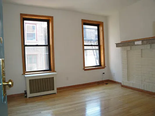 Rented by Blue Star Apartments | media 18