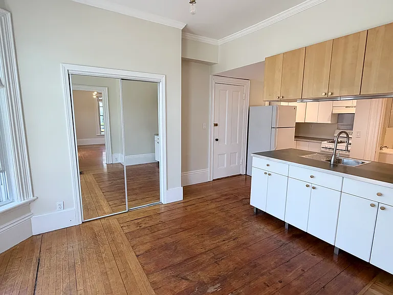 54 Lothrop St #2 — Photo 3